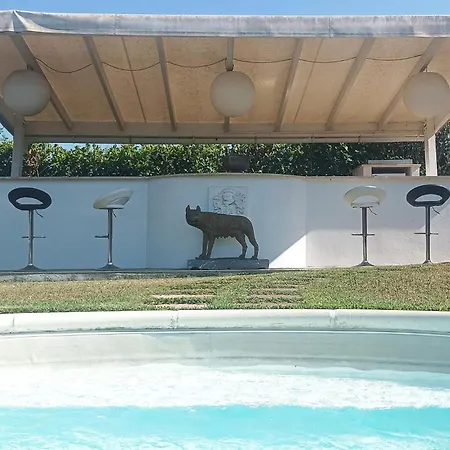 2 Bedroom Stunning In Рим